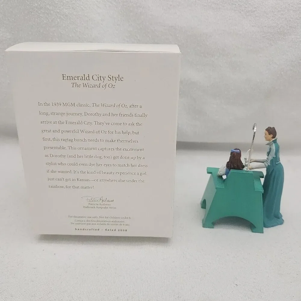 Ornament Hallmark Keepsake Wizard of Oz Emerald City Style Dorothy Toto  2008
